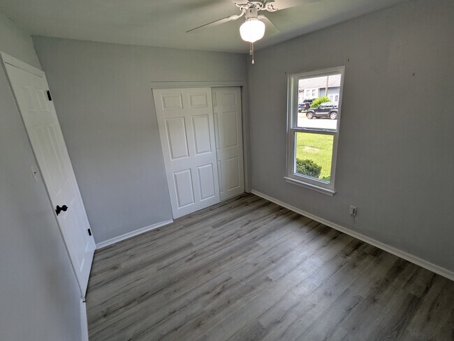 Building Photo - 328 Southgate Ave