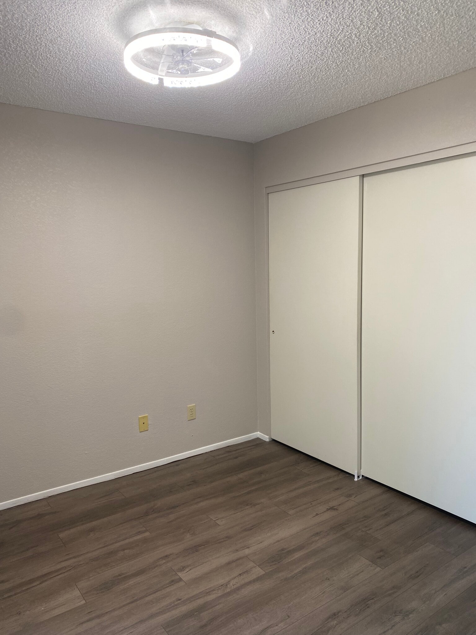 Building Photo - 2160 Highpointe Dr
