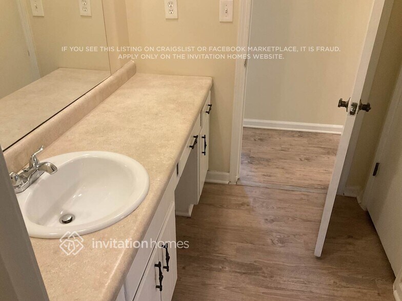 Building Photo - 5295 Corinth Cir