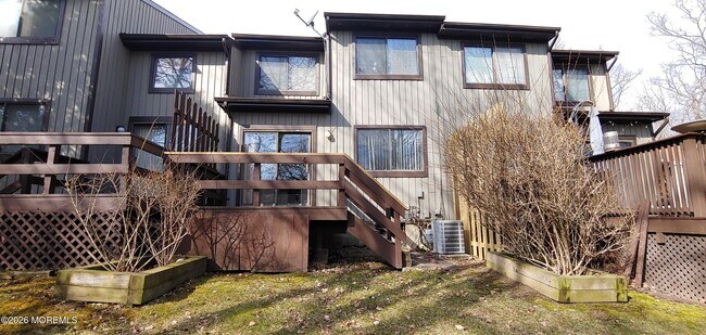 Building Photo - 161 Penn Ct