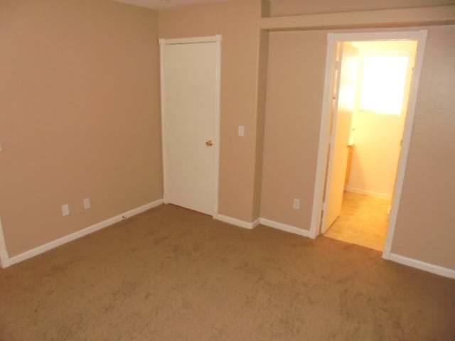 Building Photo - 11801 N Olive St