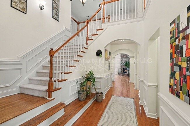 Building Photo - 10644 Euclid Ave NW
