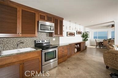 Building Photo - 34 Blue Lagoon