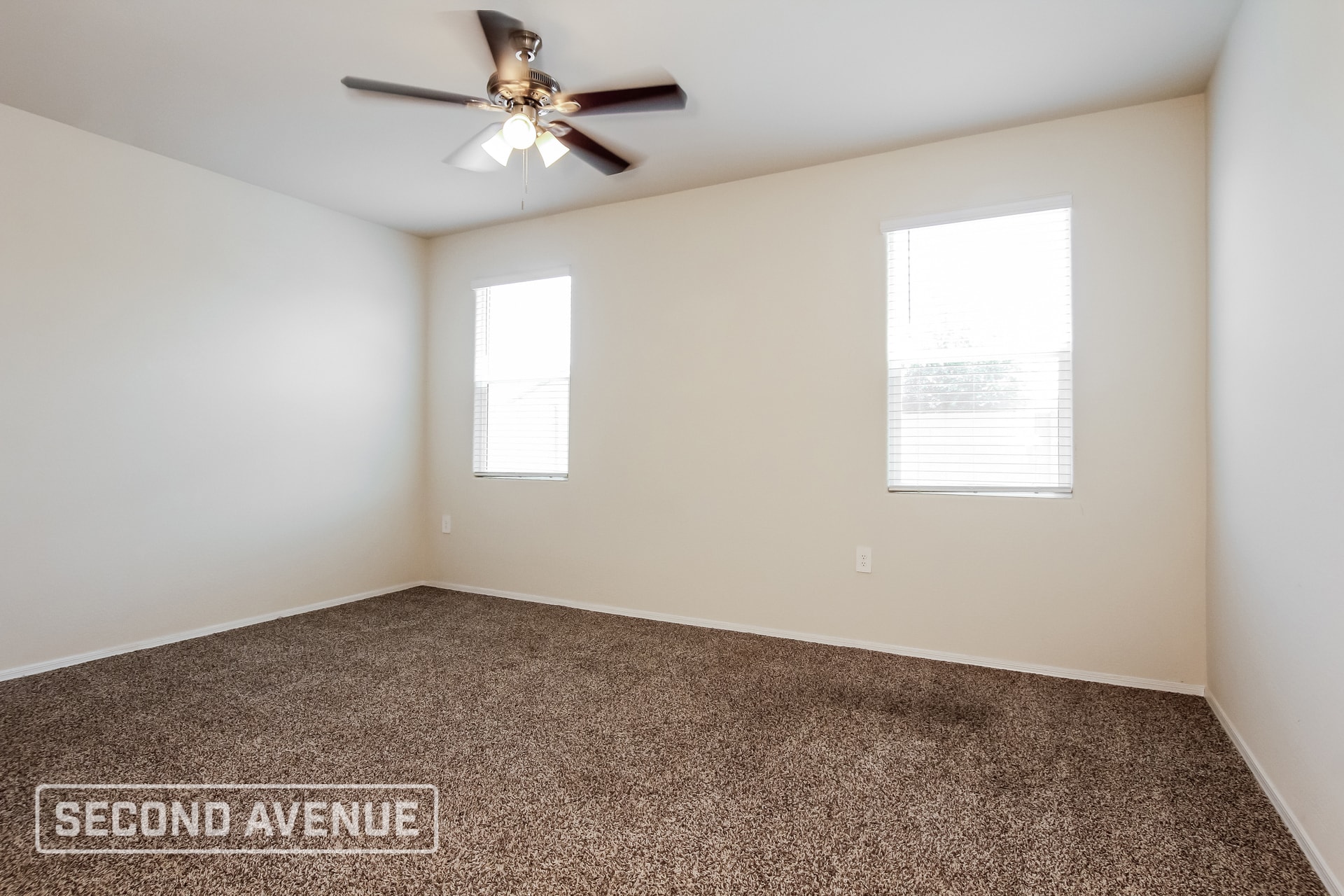 Building Photo - 18349 W Faye Way