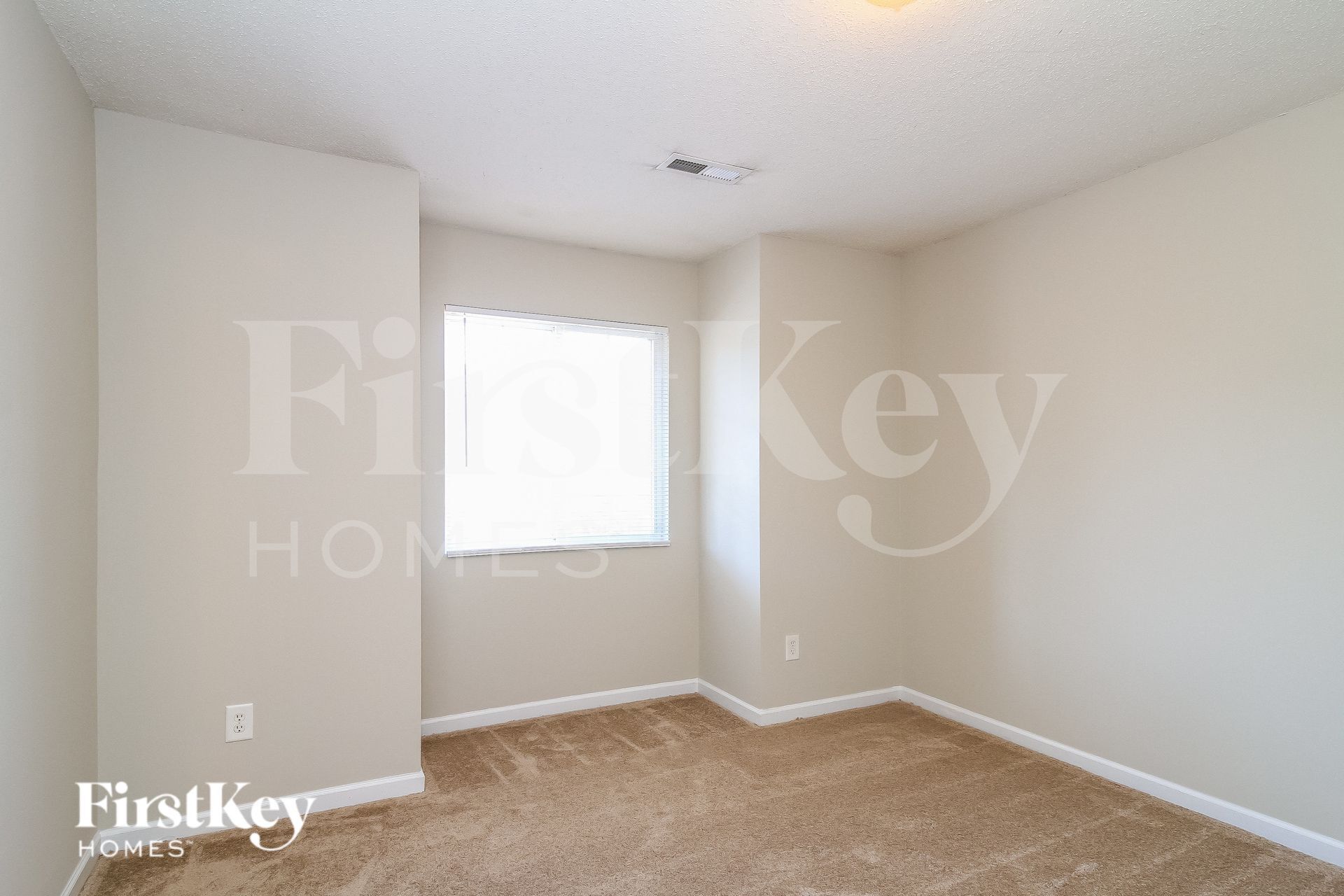 Building Photo - 2645 Ninfield Dr