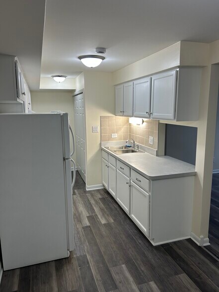 Building Photo - 7902 164th Pl