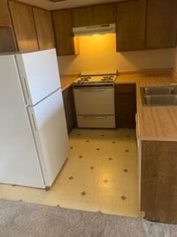 Building Photo - 2nd Floor Condo Available