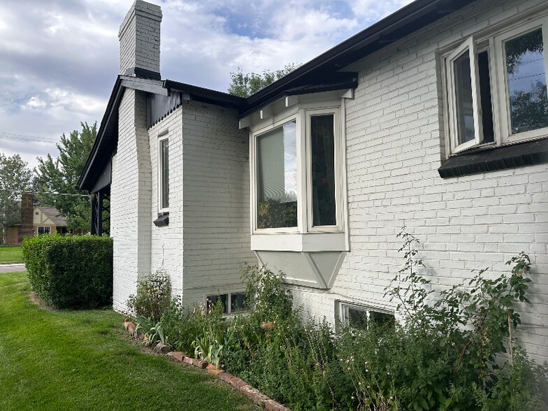 Building Photo - 4632 W 26th Ave