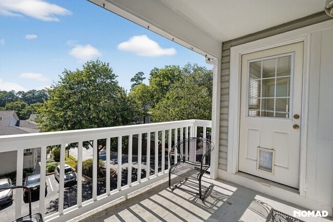 Building Photo - 1483 Keys Crossing Dr NE