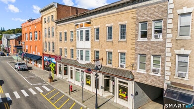 Building Photo - 14 Railroad St