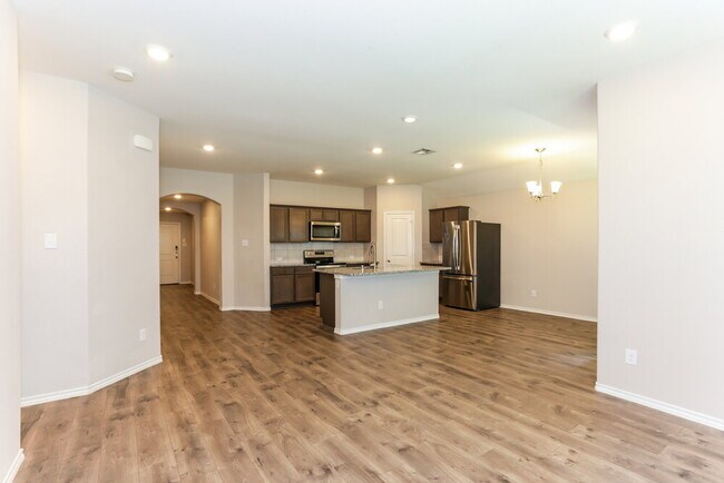 Building Photo - 980 Alton Dr
