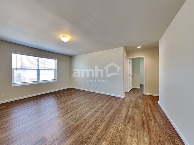 Building Photo - 18960 112th Ave Ct E