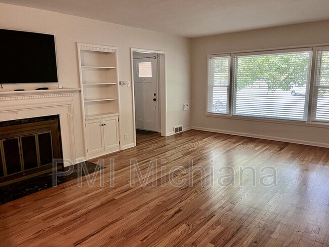 Building Photo - 510 E Pokagon St