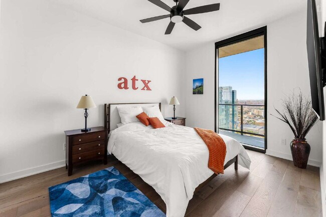 Building Photo - Luxury Condo with Skyline Views