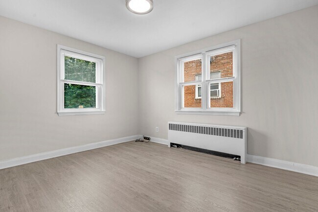 Building Photo - 1722 Yakona Rd