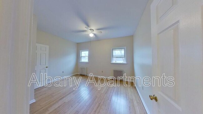 Building Photo - 71 S Allen St