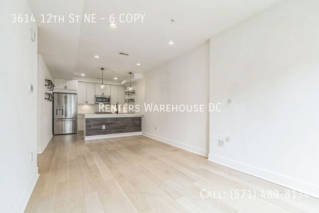 Building Photo - 3614 12th St NE