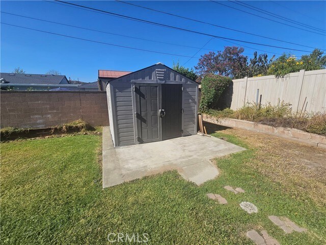 Building Photo - 731 E Renwick Rd