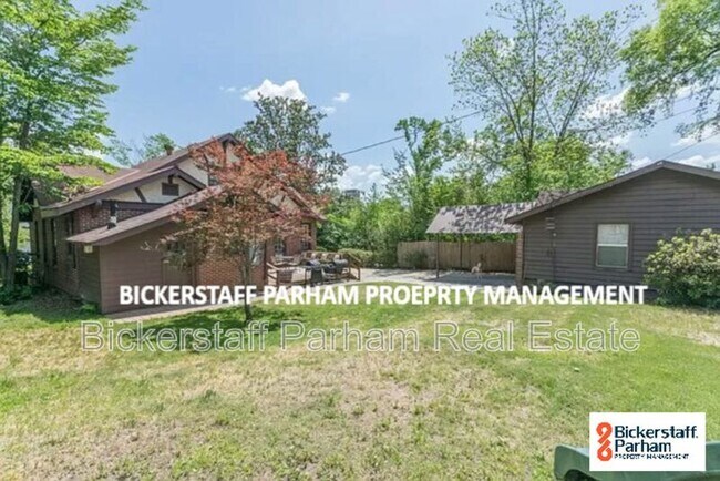 Building Photo - 1409 16th Ave