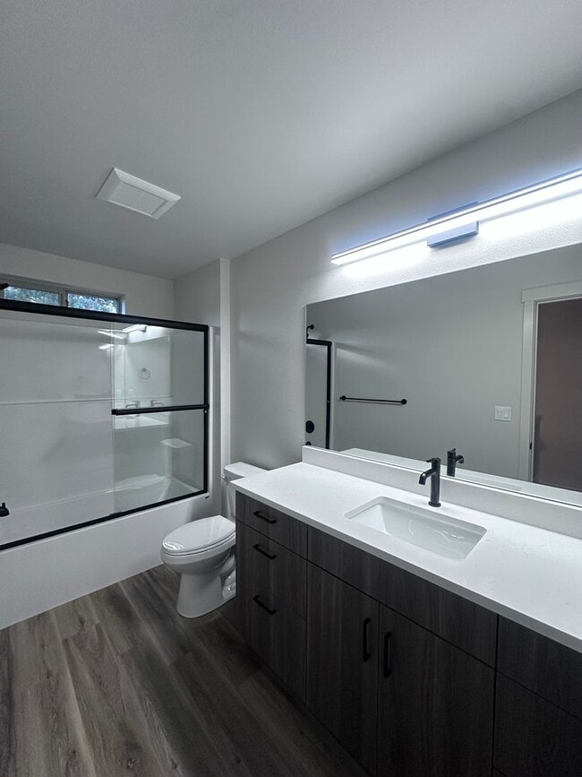 Building Photo - NEW 3 Bedroom near Vince Genna Stadium - Available 5/1