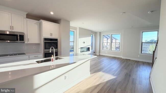 Building Photo - 8971 Katherine Johnson Ave