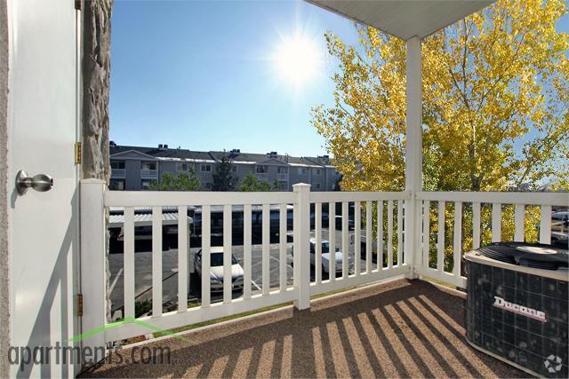Outdoor Area - Thorneberry