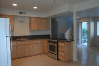 Building Photo - 3 Klondike Ct