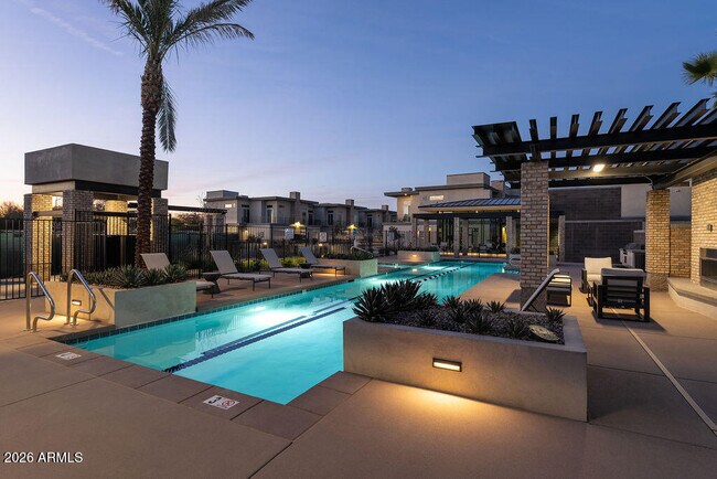 Building Photo - 1927 S Recker Rd