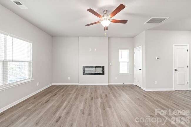 Building Photo - 7017 Stoney Wood Ln