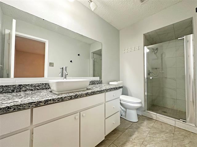 Building Photo - 3404 Elgenwood Trail
