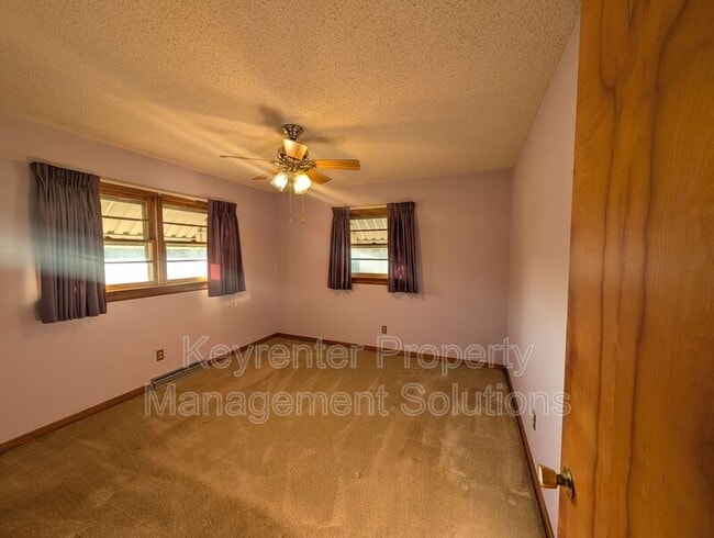 Building Photo - 700 Shenandoah Ave