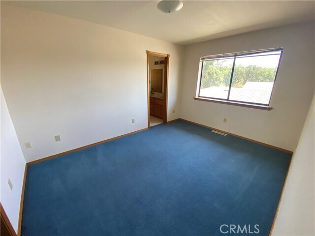 Building Photo - 19232 N Shore Ct