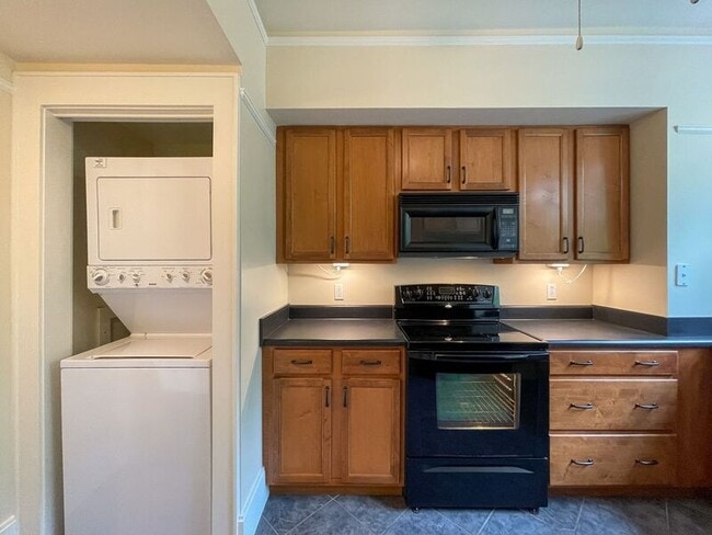 Building Photo - 56 Starnes Ave