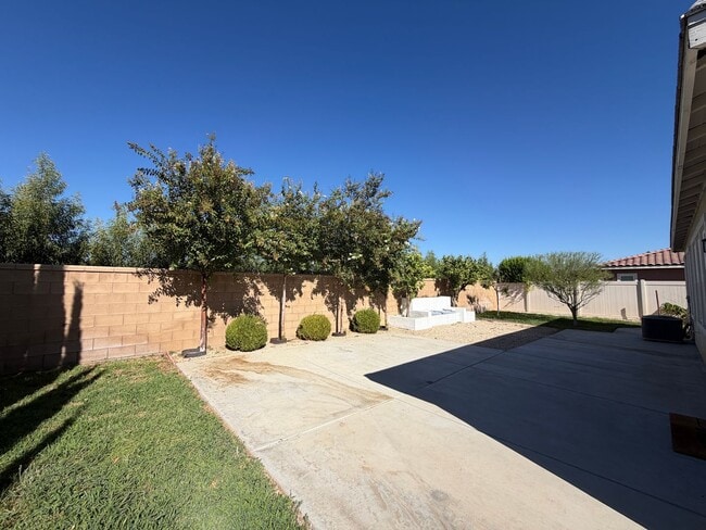 Building Photo - 11074 Avalon Way