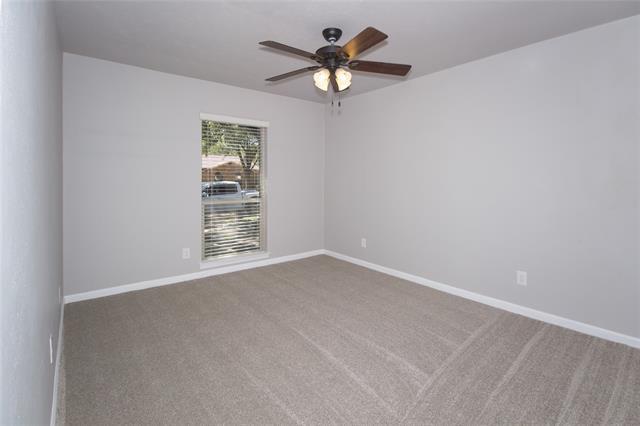 Building Photo - 2813 Ripplewood Dr