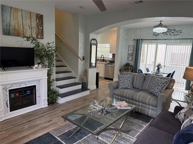 Building Photo - 3304 Lisa Ln