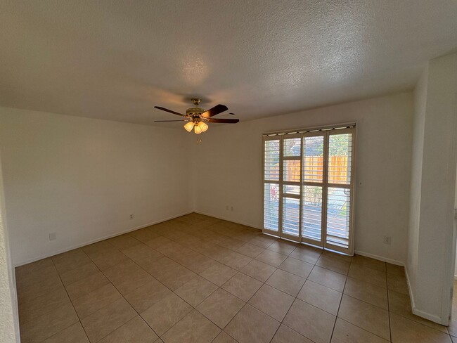 Building Photo - Spacious Home in Farmersville Rent Ready!