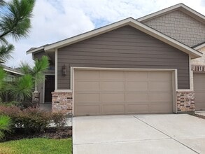 Building Photo - 9864 Grosbeak Ln
