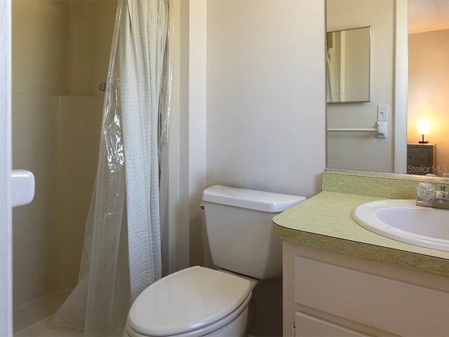 Building Photo - 400 Base Ave E Cmn