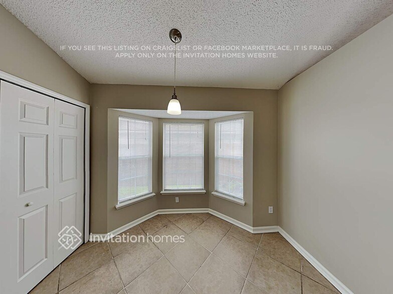 Building Photo - 4549 Cobblefield Cir E
