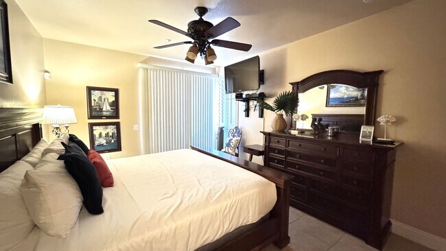Building Photo - Fully Furnished 2 bd in Carlsbad with AC/Ocean View