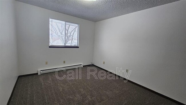 Building Photo - 719 S Century Ct