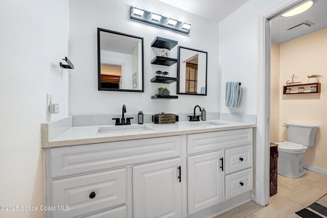 Building Photo - 8703 Jasmine Ct