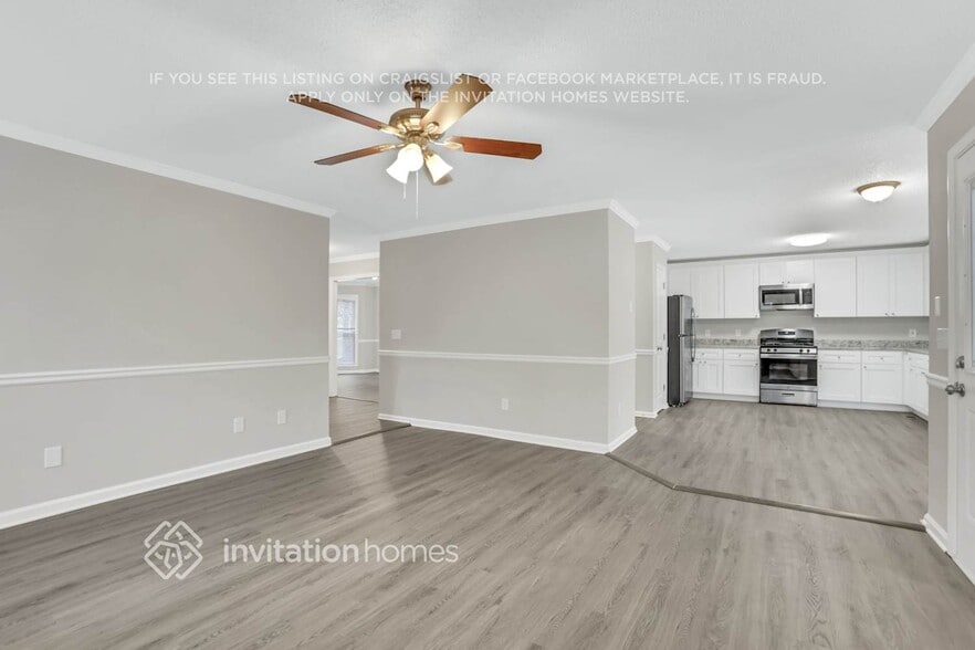 Building Photo - 1405 Silver Fox Run