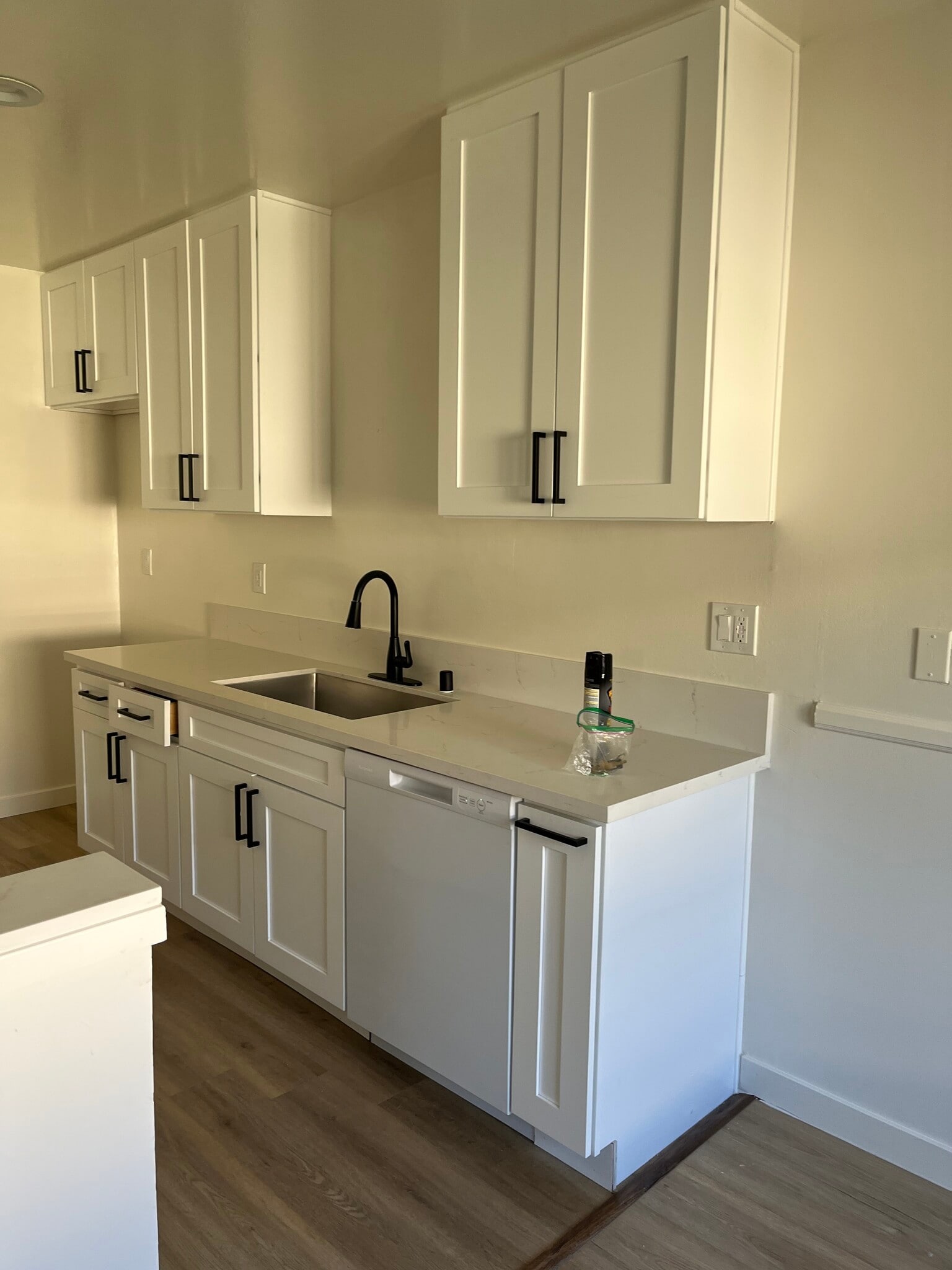 Building Photo - 5400 Newcastle Ave