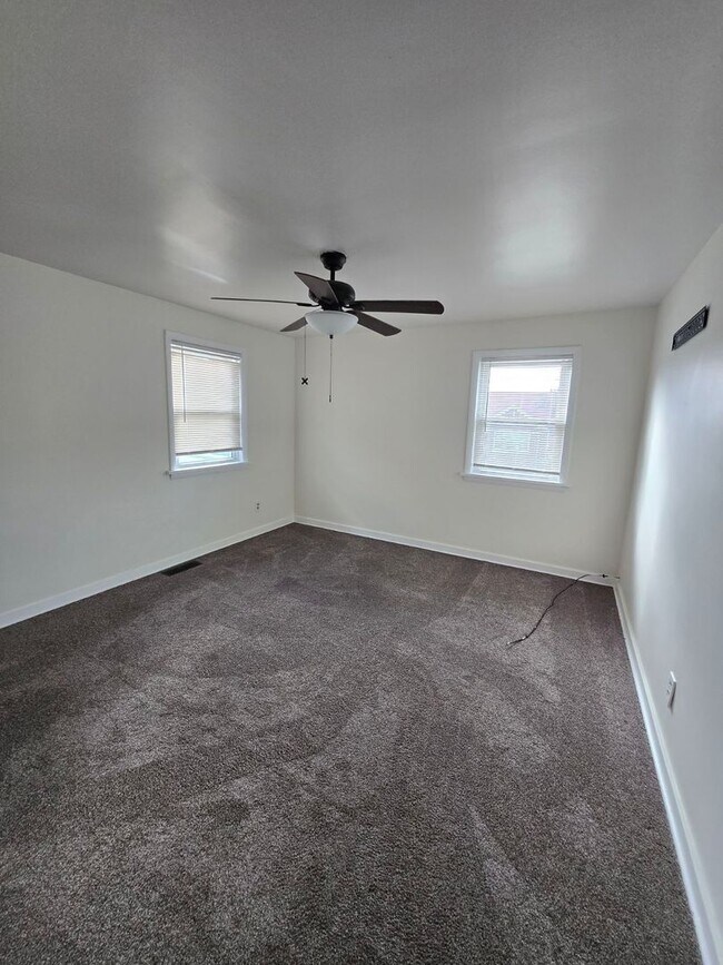 Building Photo - 143-147 157th St, Calumet City, IL 60409