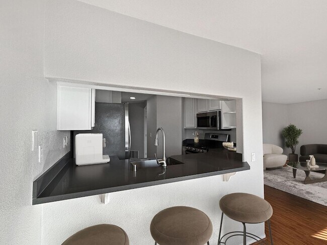 Building Photo - 21239 Gary Dr