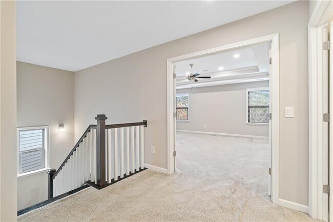 Building Photo - 123 Marlow Dr