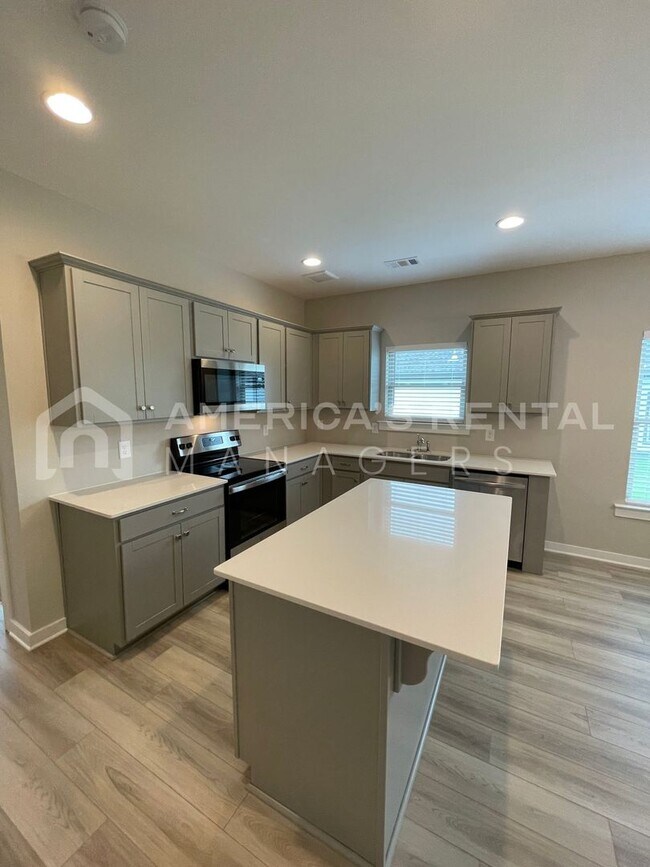 Building Photo - Home for Rent in Tuscaloosa, AL!!! View with 48 Hours Notice!