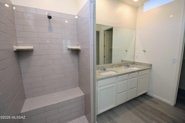 Building Photo - 12115 N Candywine Dr